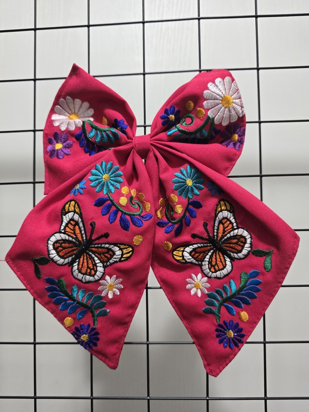 Embroidered Bow - Picture 1 of 1